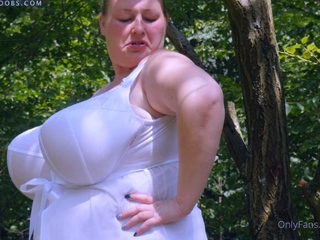 Hot BBW Big Boobs Plays Cam Free MILF Porn