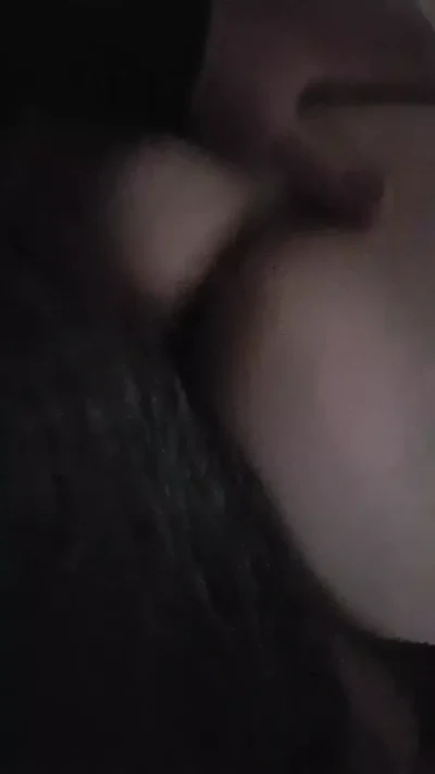 Albanerin wird gefickt